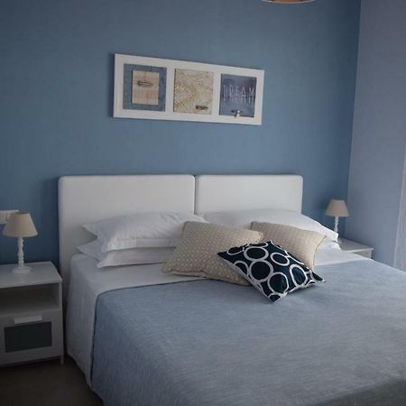 Casa Vacanze Lombardo Santa Teresa Di Riva Eksteriør billede